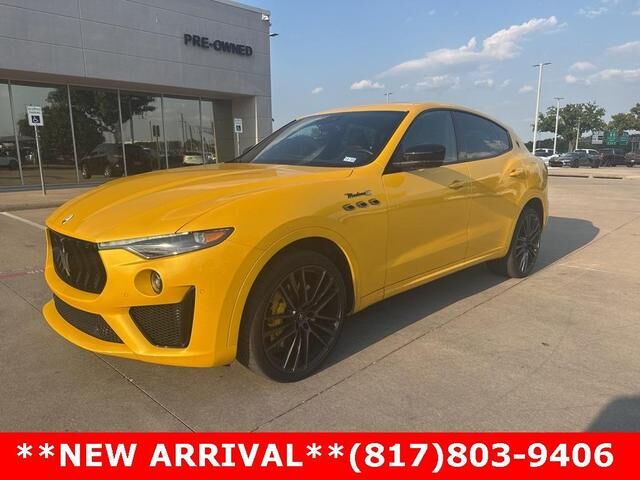 2022 MASERATI Levante