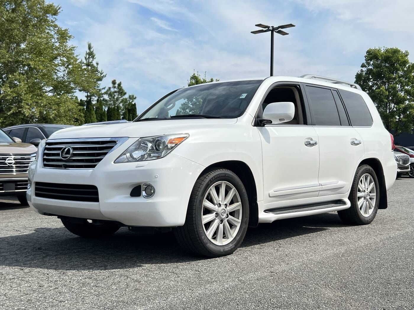 Lexus LX