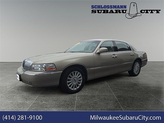 Lincoln Town Car
