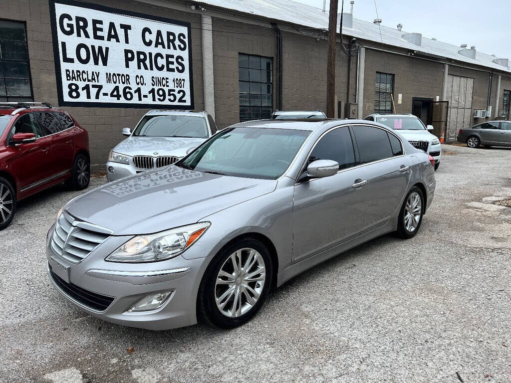 Hyundai Genesis