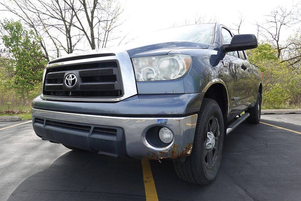 2010 TOYOTA Tundra