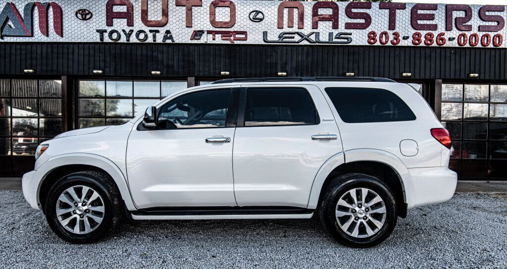 Toyota Sequoia