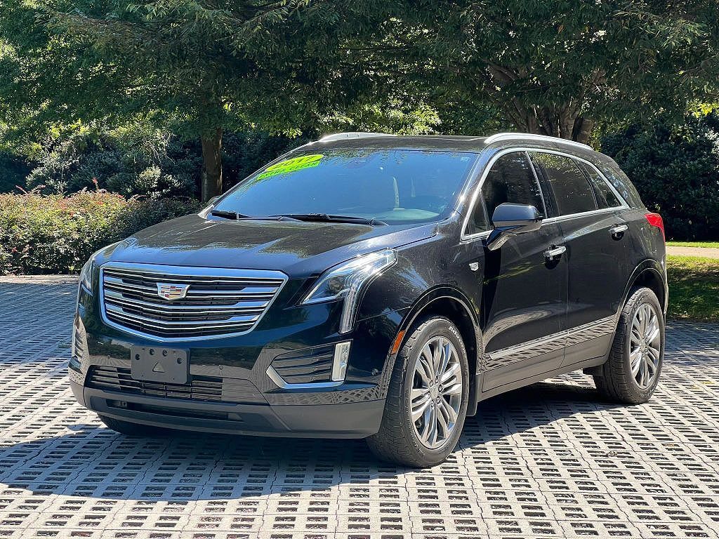 2017 CADILLAC XT5