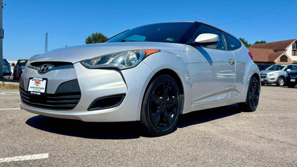 Hyundai Veloster