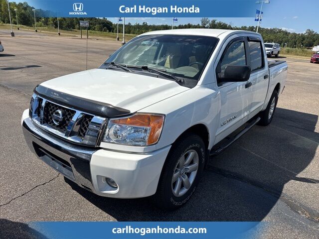 Nissan Titan