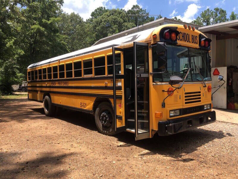 2004 BLUE BIRD All American / All Canada