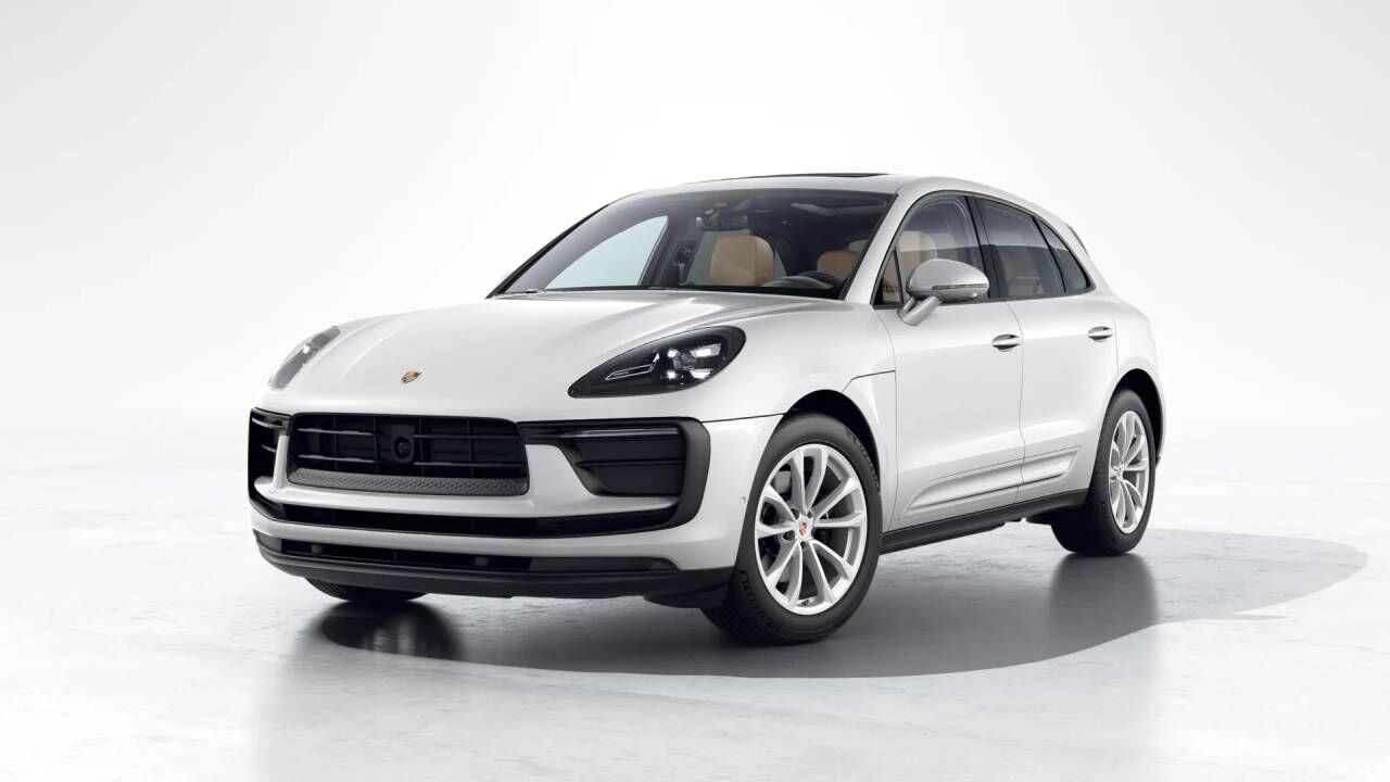 2026 PORSCHE Macan