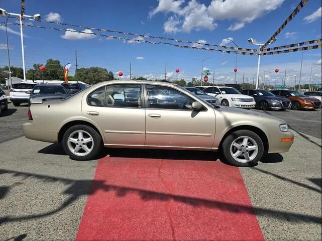 Nissan Maxima