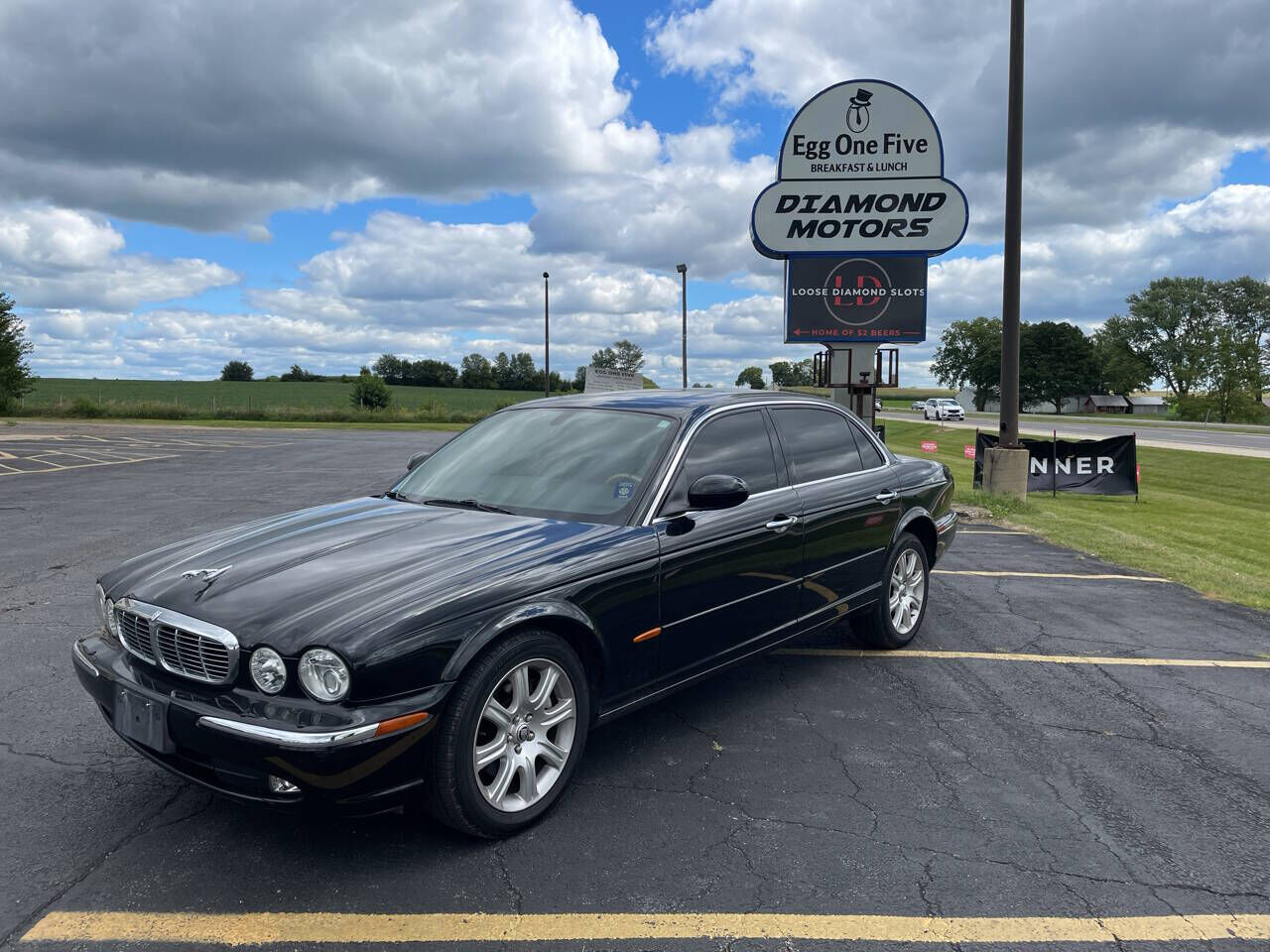 Jaguar XJ