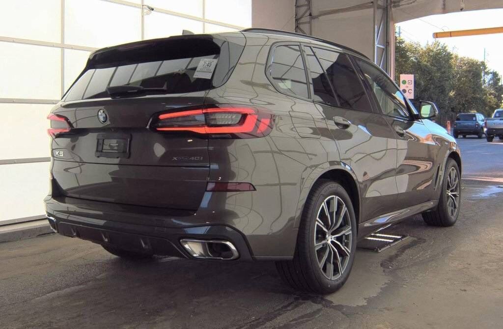 2023 BMW X5
