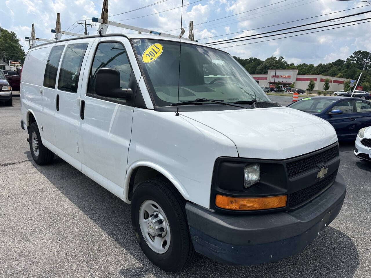 2013 CHEVROLET Express