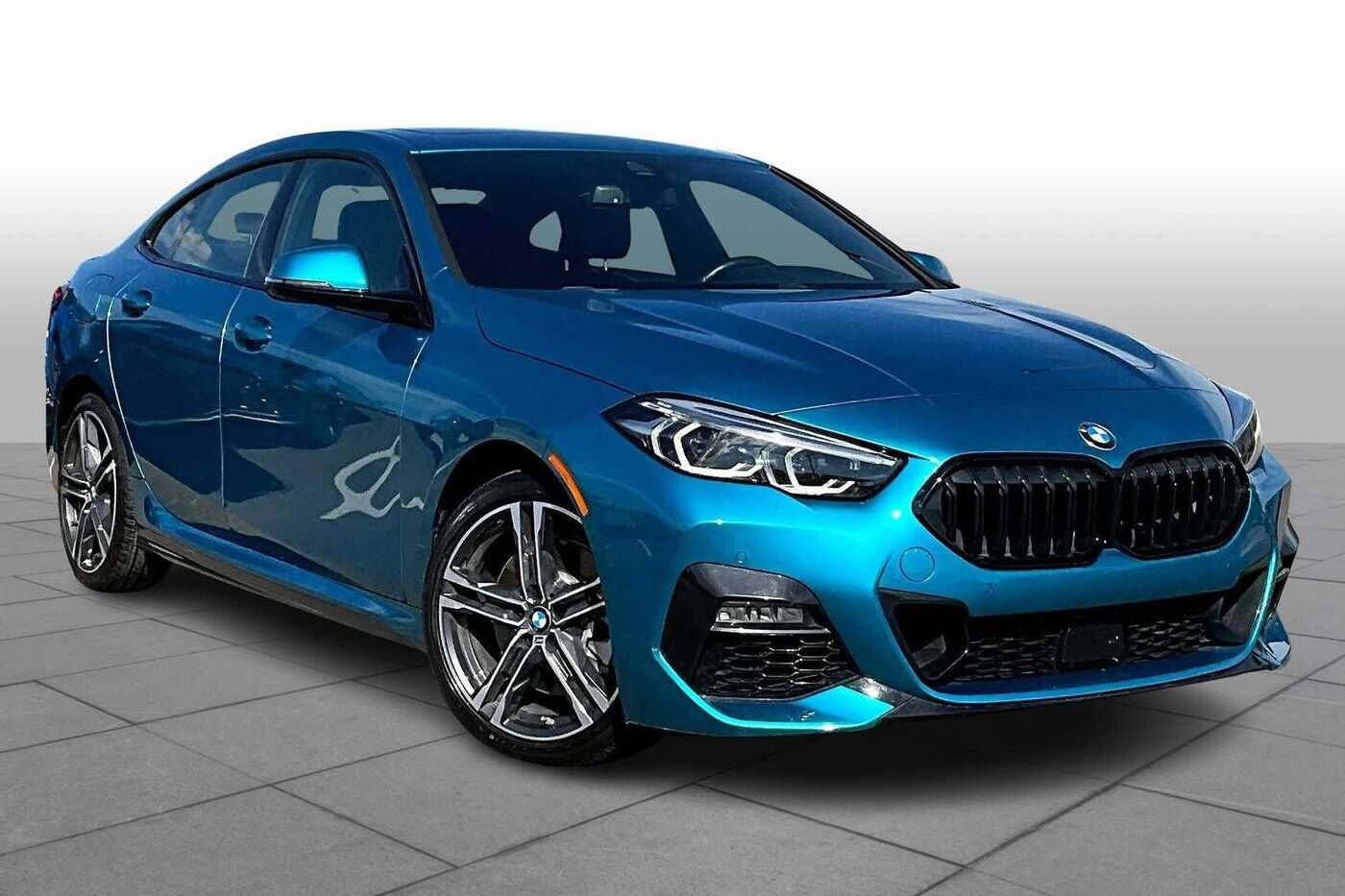 2022 BMW 228i