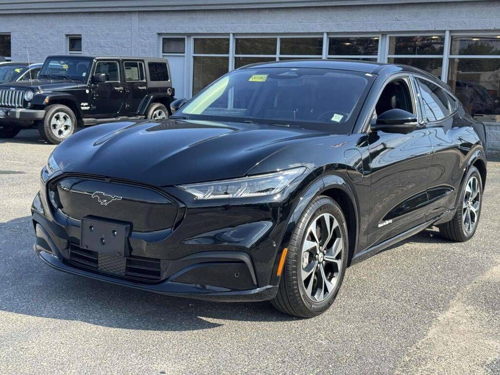2021 FORD Mach-E