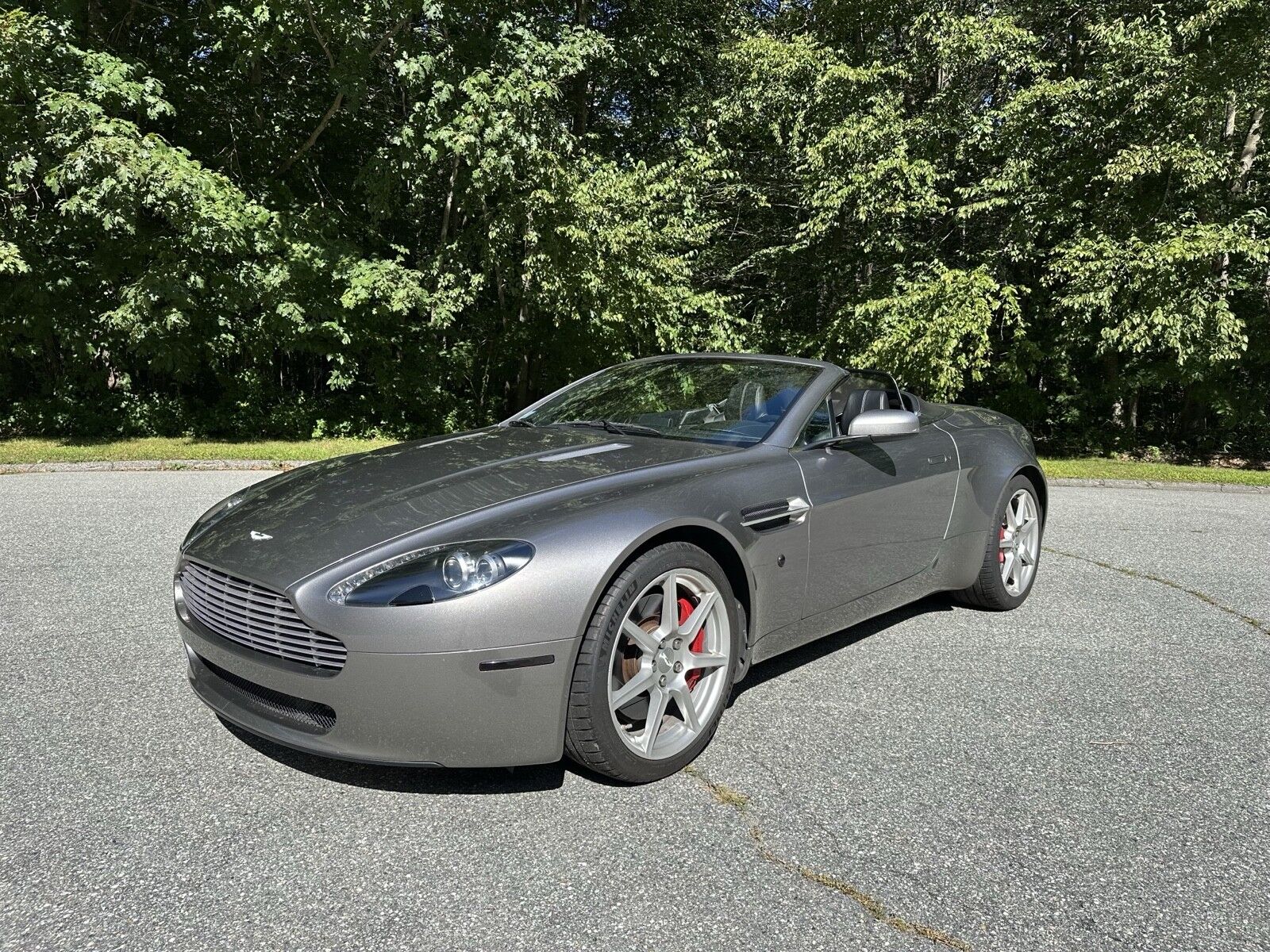 Aston Martin V8 Vantage