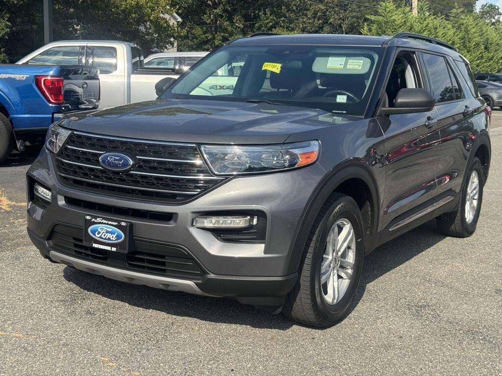 2022 FORD Explorer