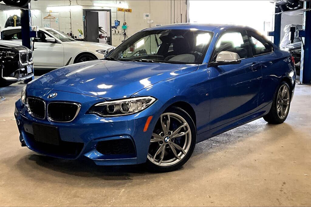 BMW M240i