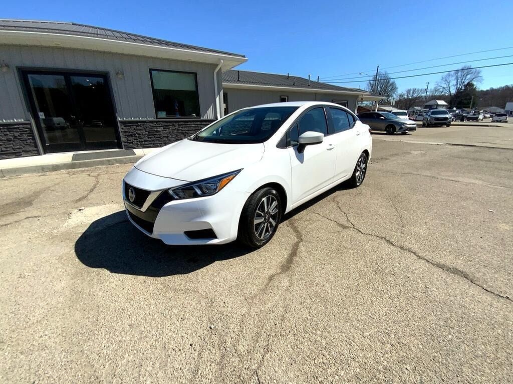 2024 NISSAN Versa