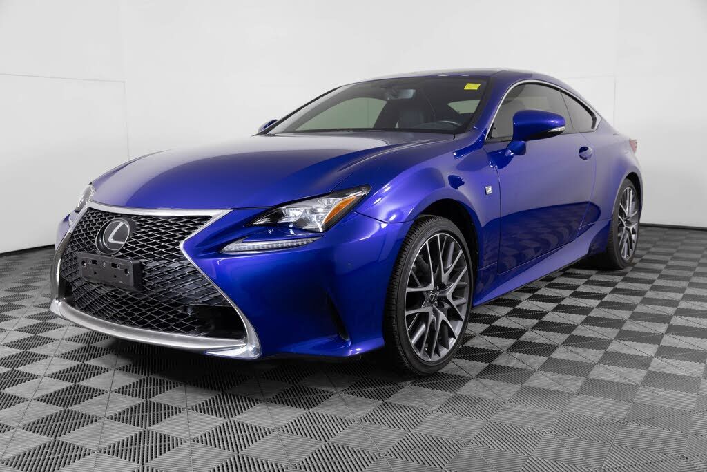 Lexus RC