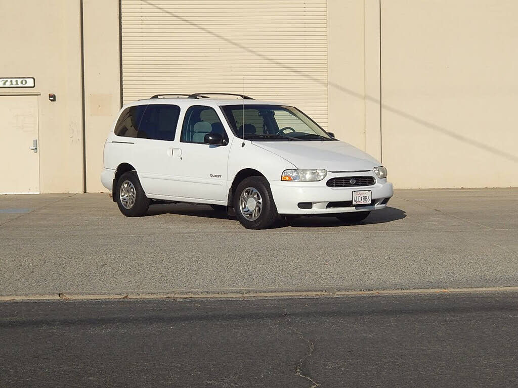 Nissan Quest
