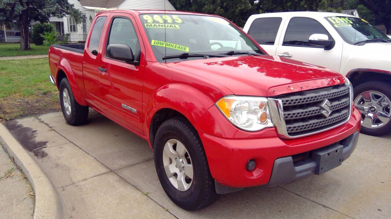 Suzuki Equator