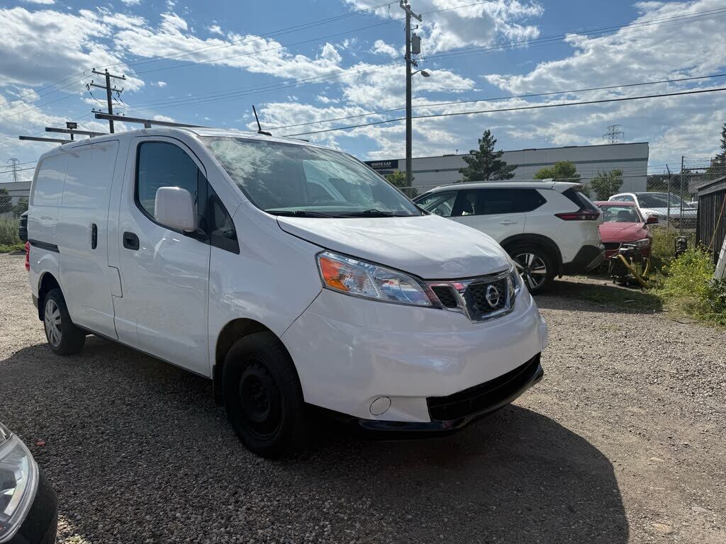 Nissan NV200