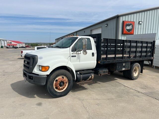 Ford F-750