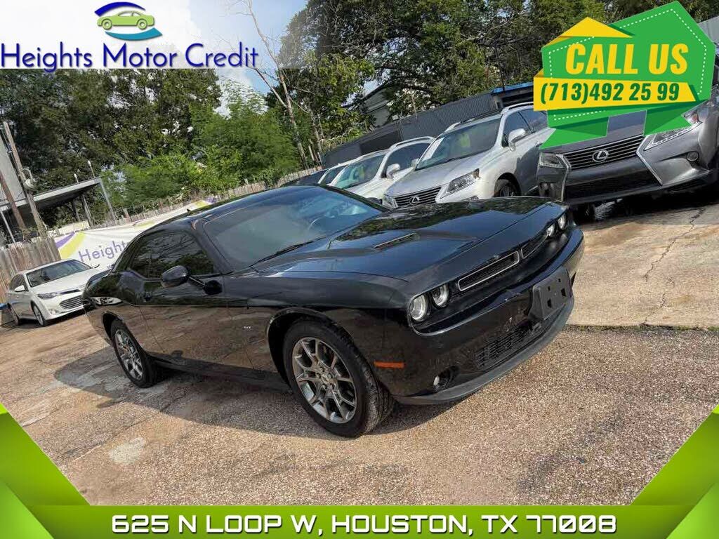 2017 DODGE Challenger