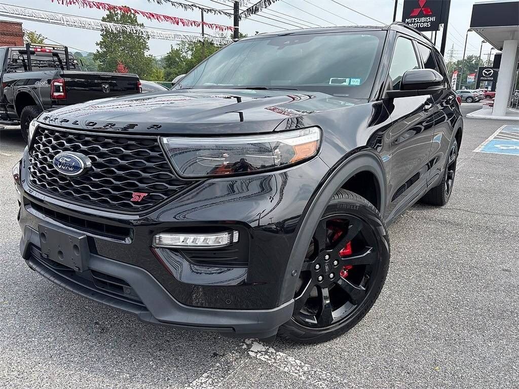 2022 FORD Explorer