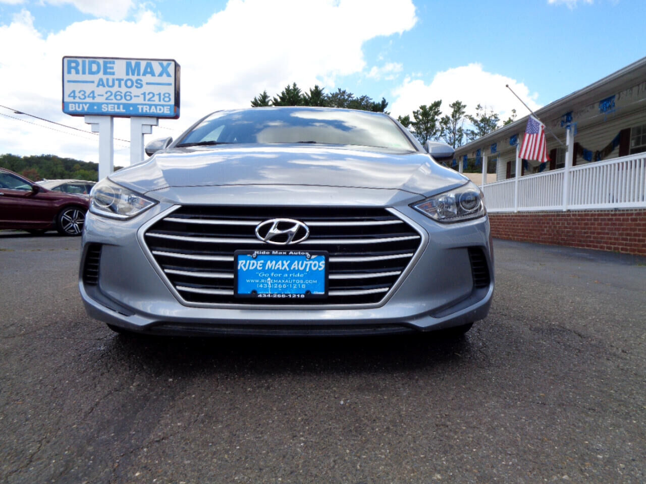 2017 HYUNDAI Elantra