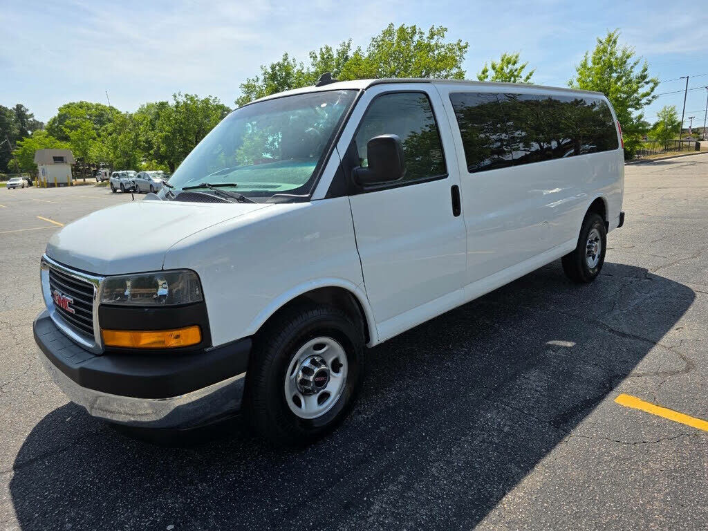 2018 GMC Savana