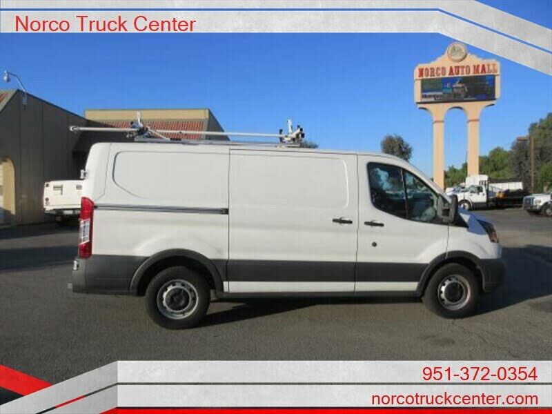 2017 FORD Transit