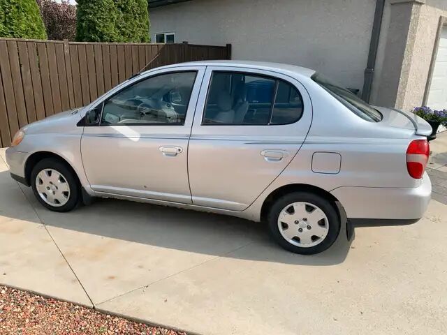 Toyota Echo