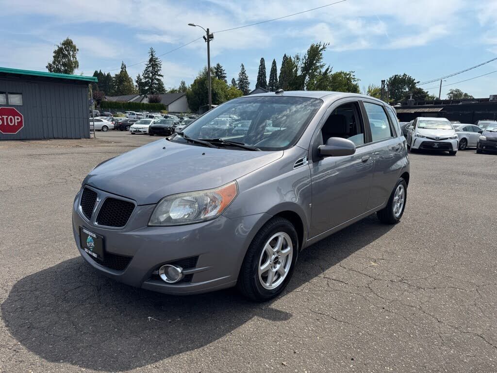 Pontiac G3
