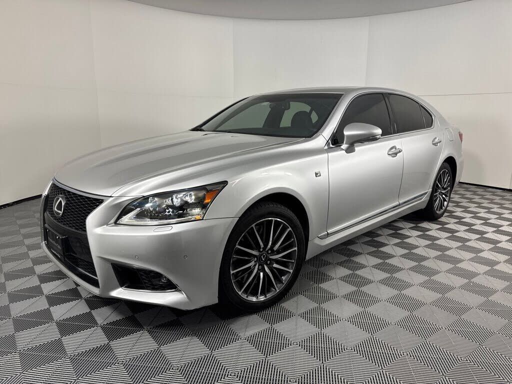 Lexus LS