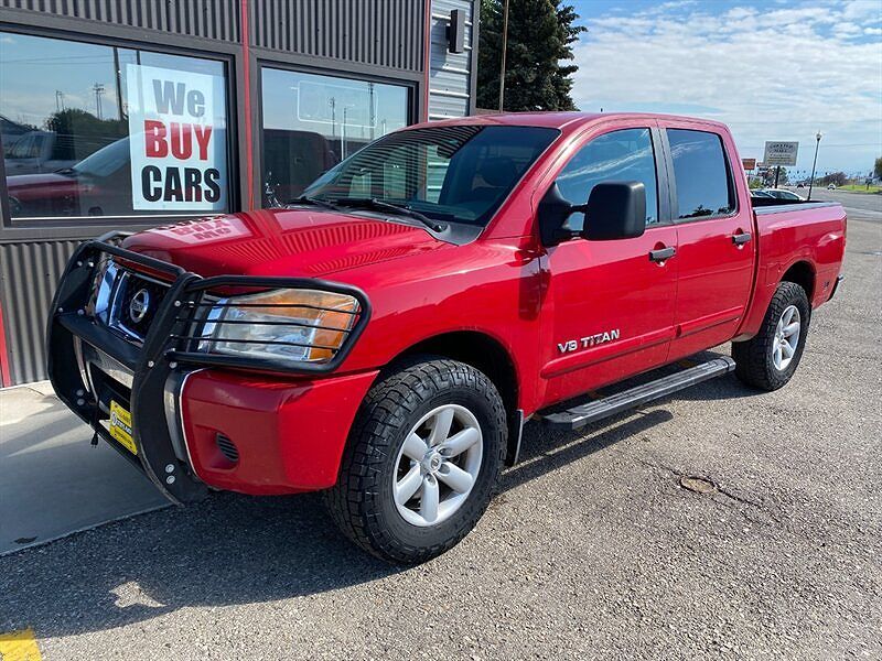 2010 NISSAN Titan