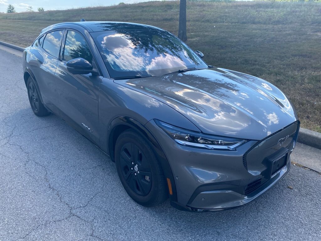 2021 FORD Mach-E