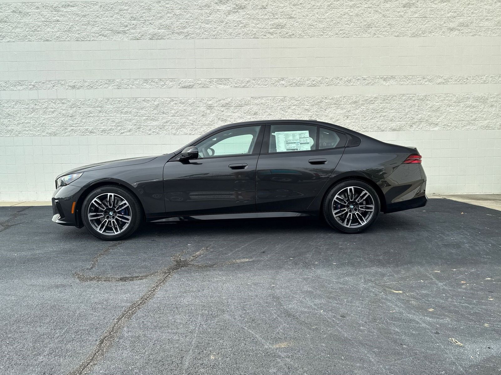 2026 BMW 530i