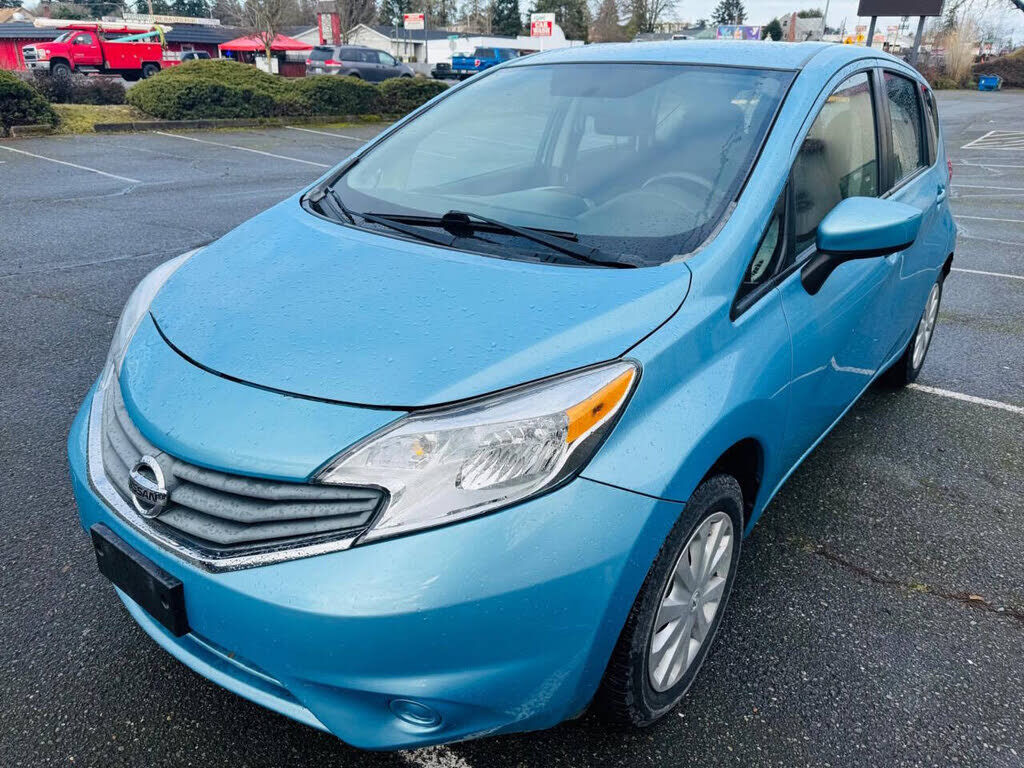 2015 NISSAN Versa