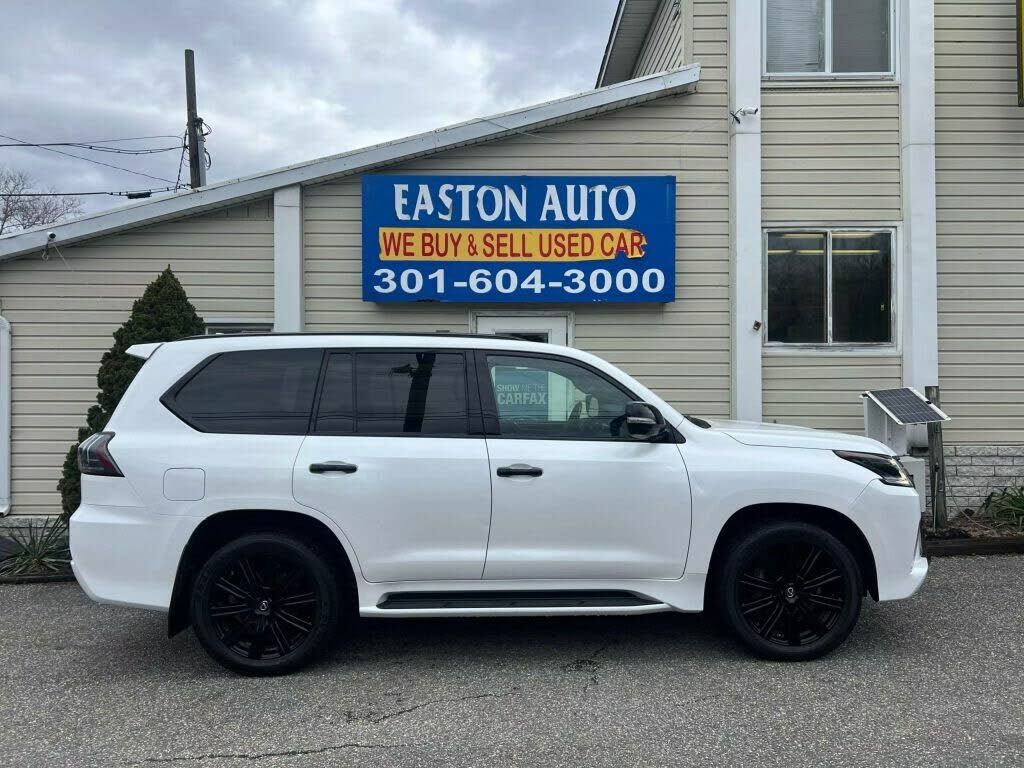 2021 LEXUS LX