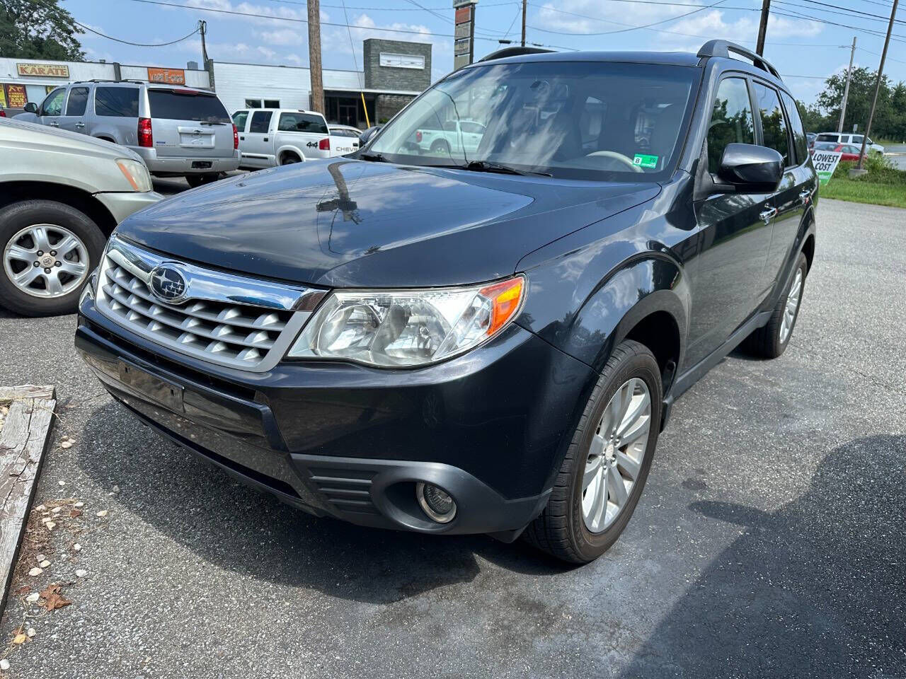 2011 SUBARU Forester