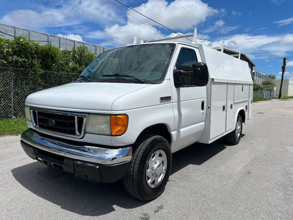 Ford E-350
