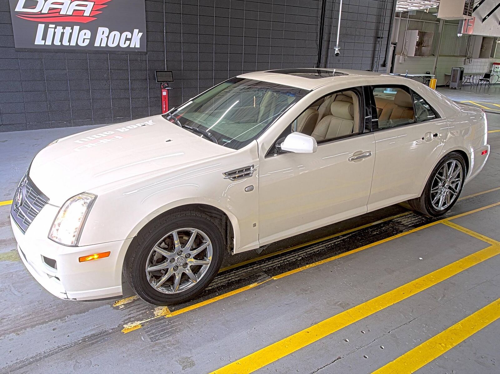 Cadillac STS