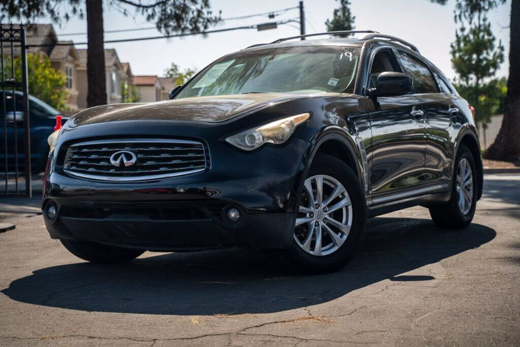 Infiniti FX35