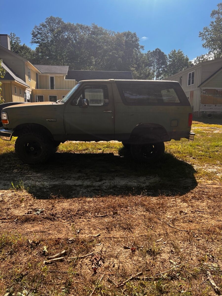 Ford Bronco