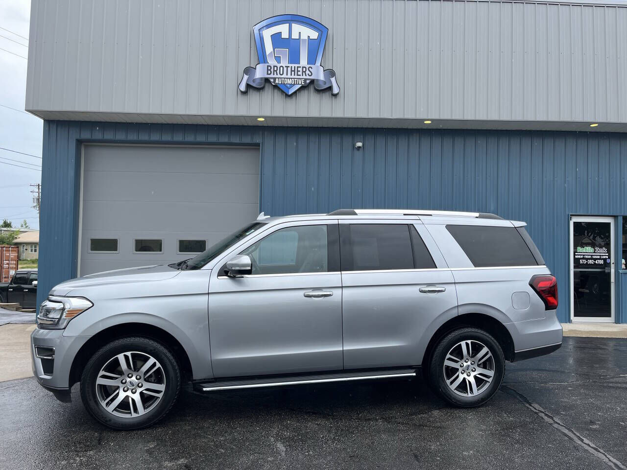 2023 FORD Expedition