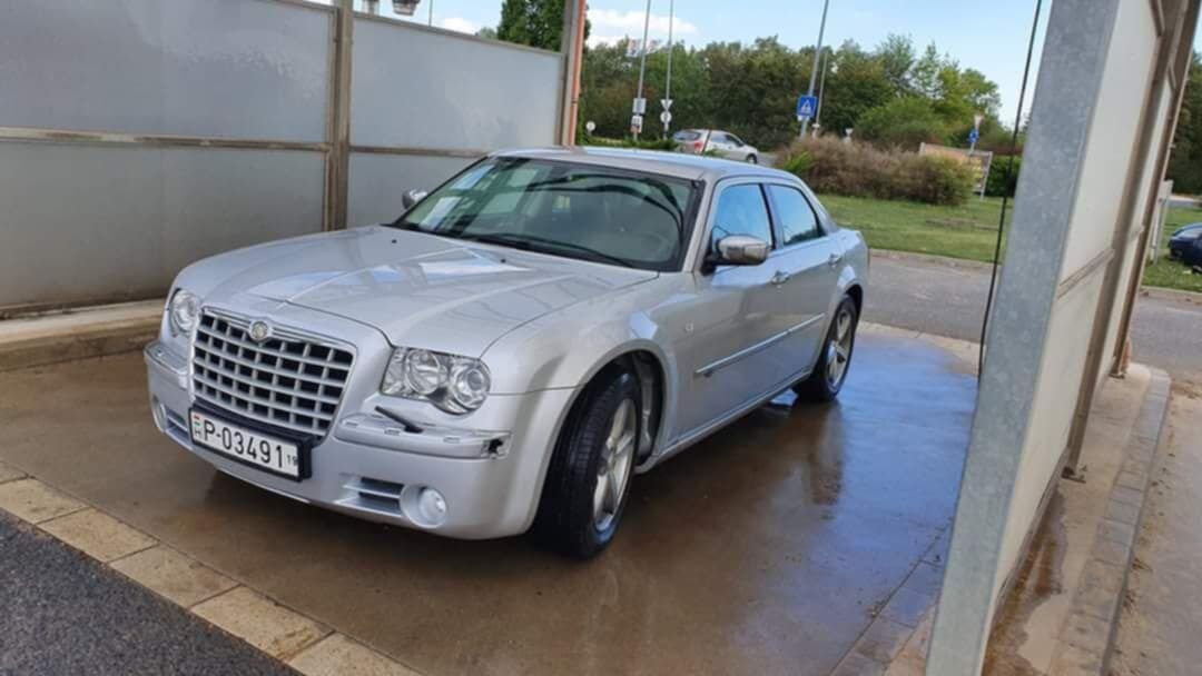 Chrysler 300