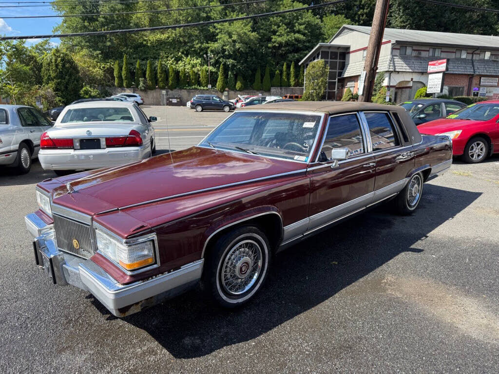 Cadillac Brougham