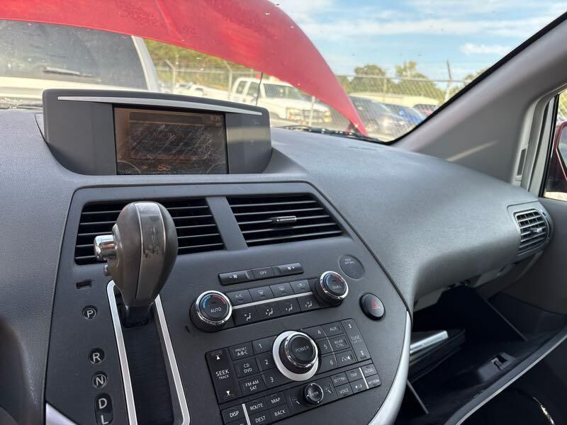 Nissan Quest