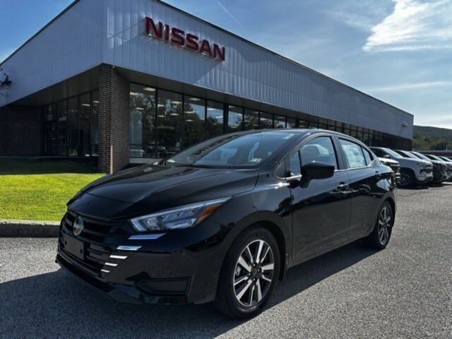 2025 NISSAN Versa