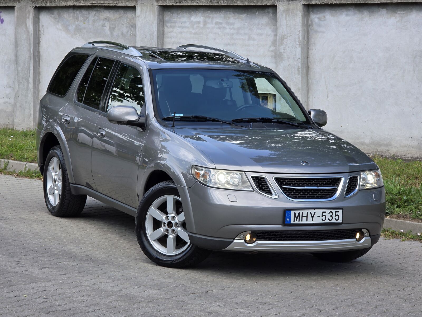 Saab 9-7X